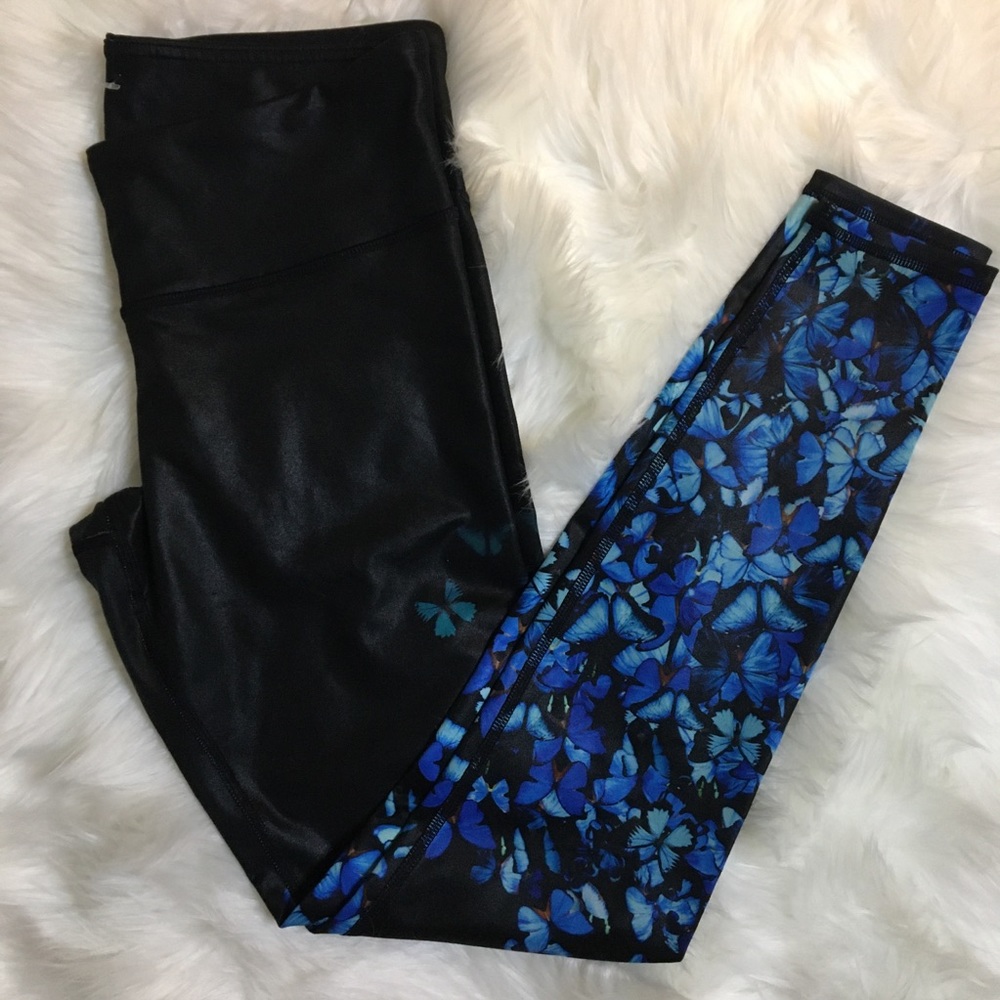 Alo Airbrush blue butterfly size small - Picture 2 of 4